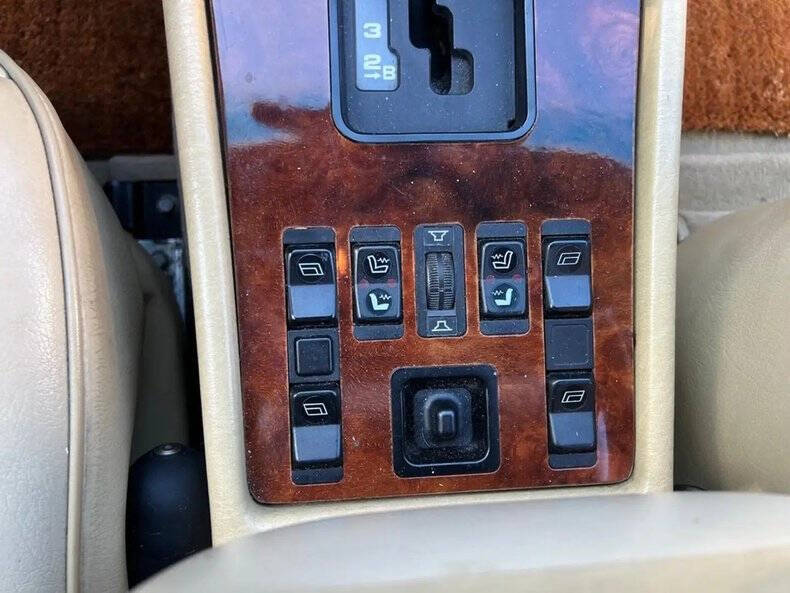 1983 Mercedes-Benz 500-Class