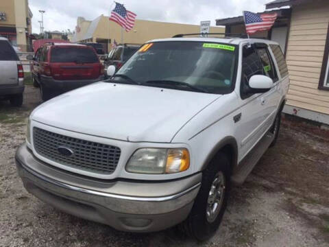 2001 Ford Expedition for sale at Castagna Auto Sales LLC in Saint Augustine FL