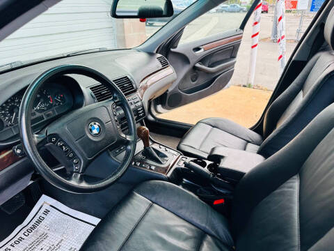 2000 BMW 3 Series 328i