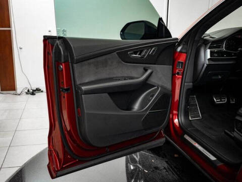 2024 Audi RS Q8 4.0T quattro