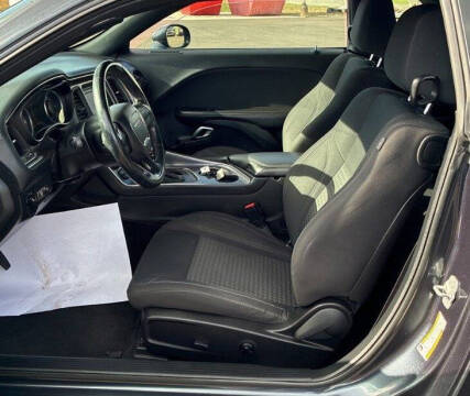 2018 Dodge Challenger SXT