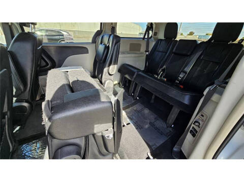 2015 Chrysler Town and Country Touring