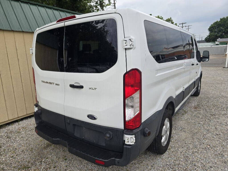 2017 Ford Transit 350 XL Wagon Low Roof 60/40 Pass. 148 WB's photo