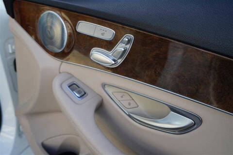 2016 Mercedes-Benz C-Class