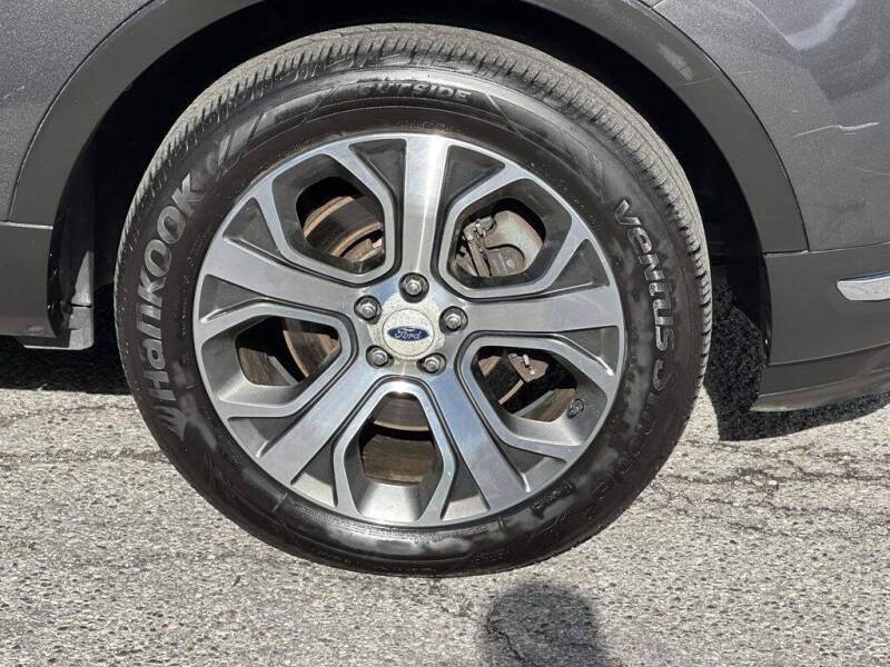 2019 Ford Explorer Limited