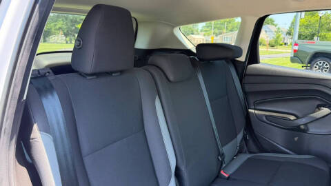 2016 Ford Escape S
