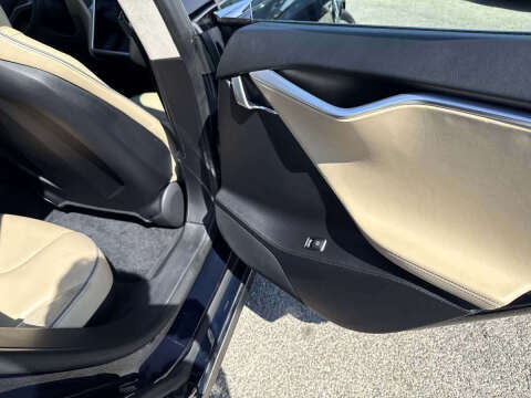 2012 Tesla Model S Performance