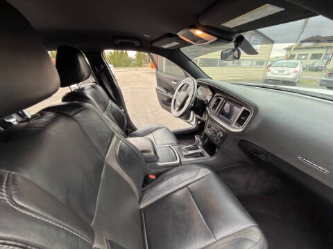 2020 Dodge Charger SXT