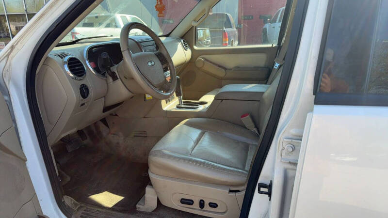 2010 Ford Explorer Eddie Bauer