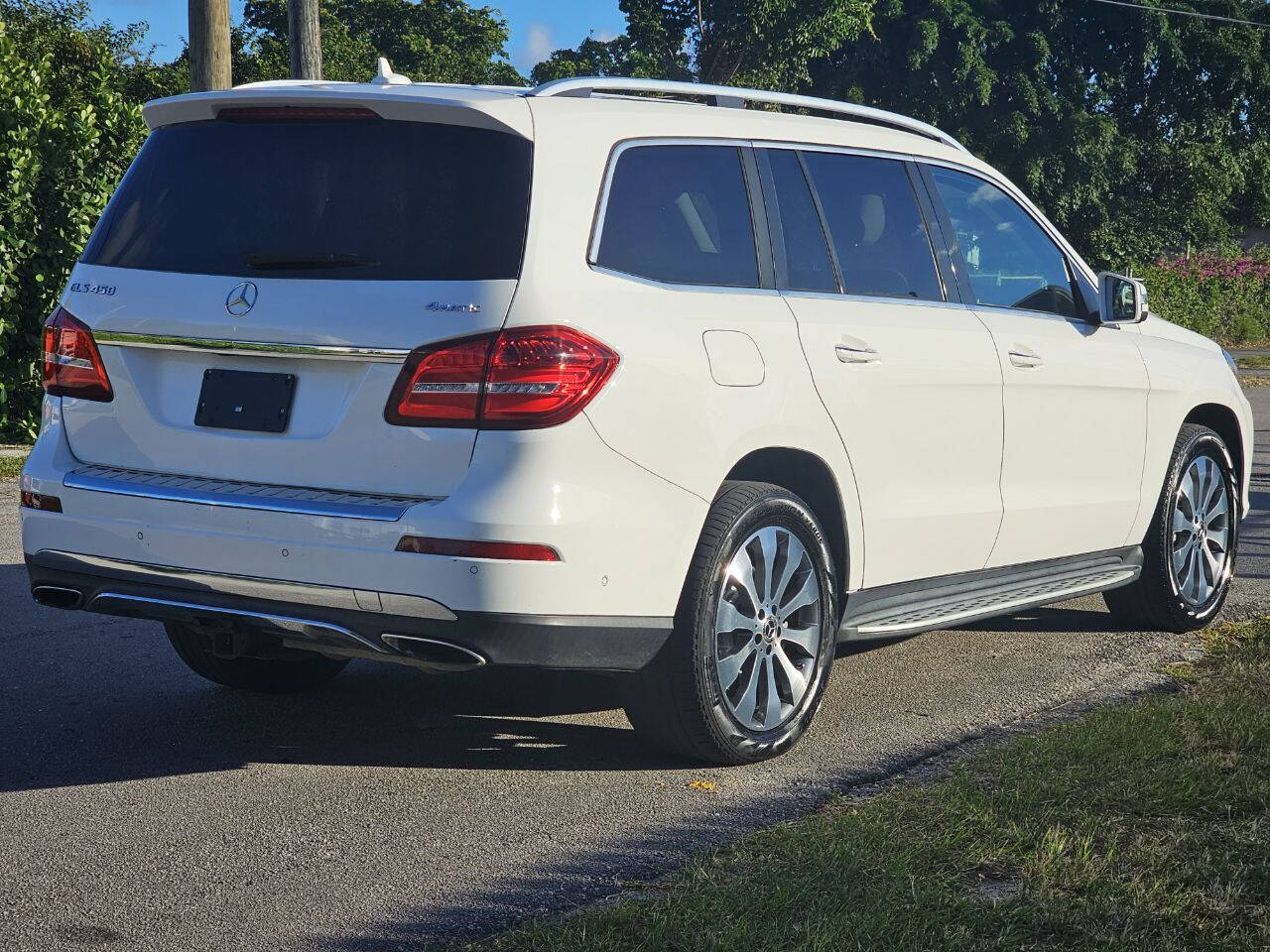 2017 MERCEDES-BENZ GLS-Class SUV / Crossover - $18,550