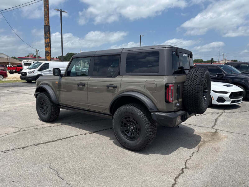 2026 Ford Bronco Badlands