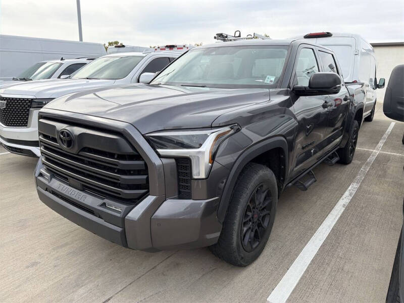 2022 Toyota Tundra SR5