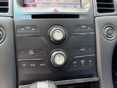 2019 Ford Taurus SEL