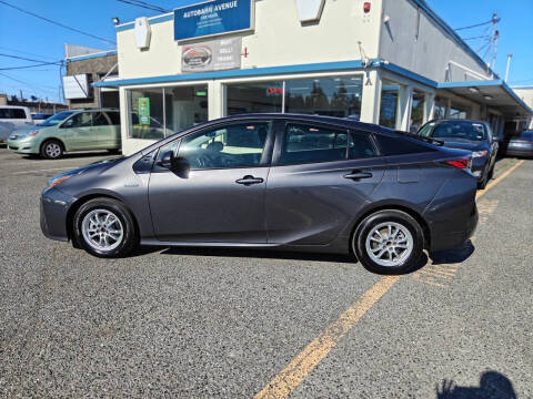 2018 Toyota Prius Two