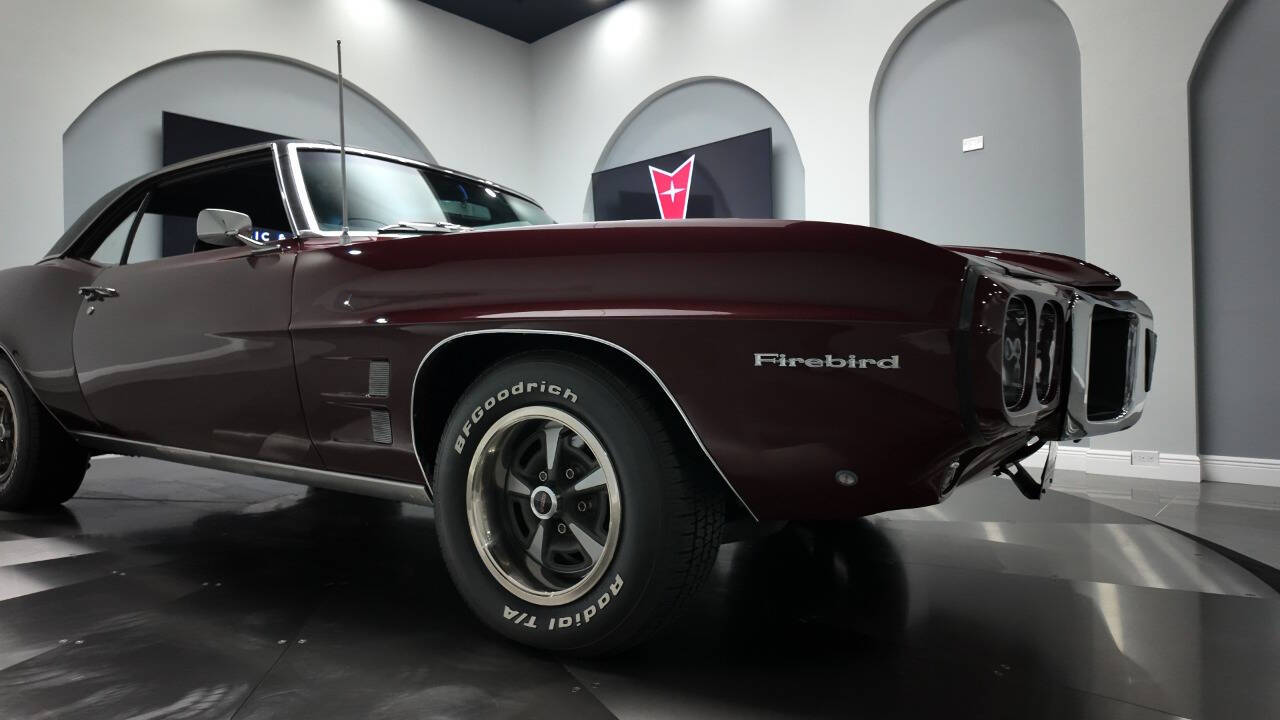 1969 Pontiac Firebird 11