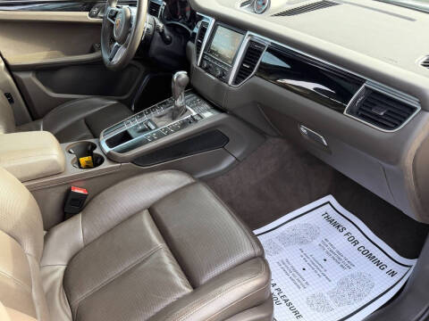 2016 Porsche Macan S