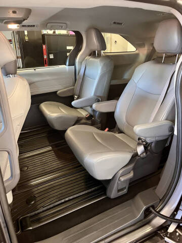 2021 Toyota Sienna XLE 7-Passenger
