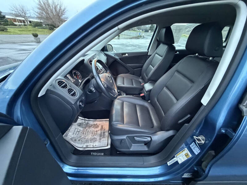 2017 Volkswagen Tiguan 2.0T S 4Motion