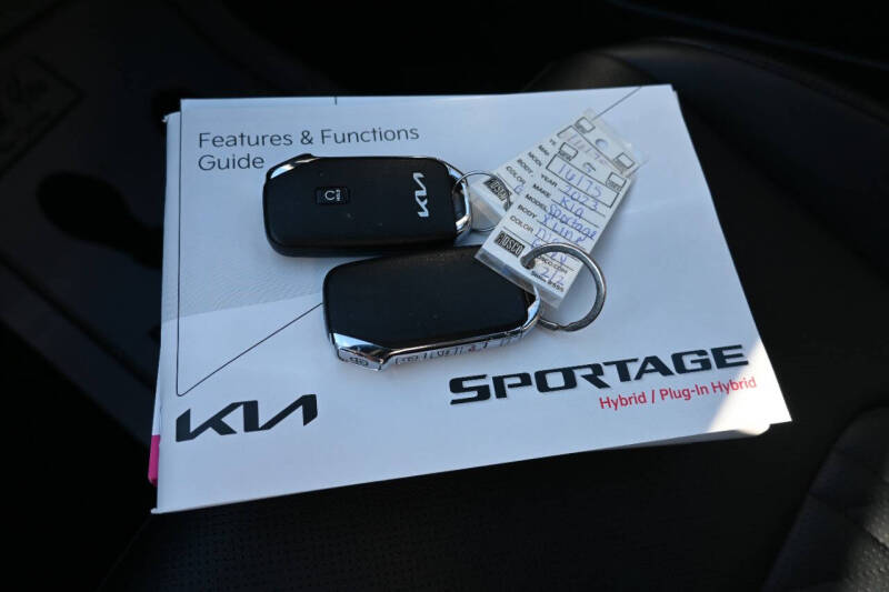 2023 Kia Sportage Plug-In Hybrid X-Line