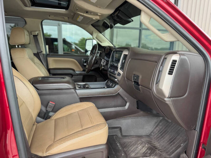 2019 GMC Sierra 3500 Denali HD Denali - Photo 16