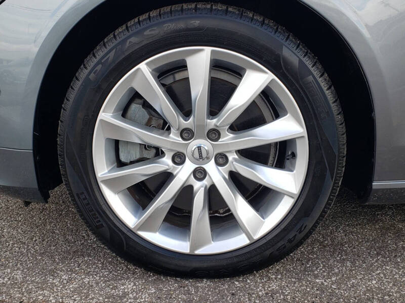 2018 Volvo S90 T6 Momentum