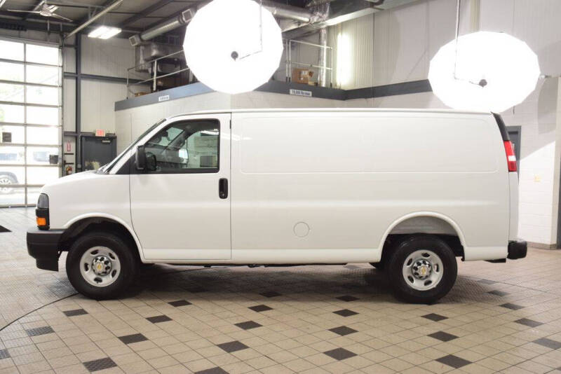 2026 Chevrolet Express 2500