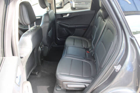 2020 Ford Escape SEL