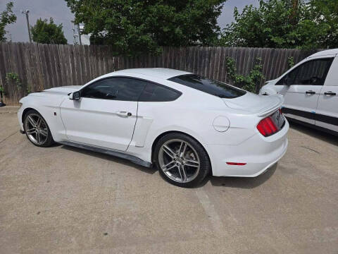 2015 Ford Mustang V6