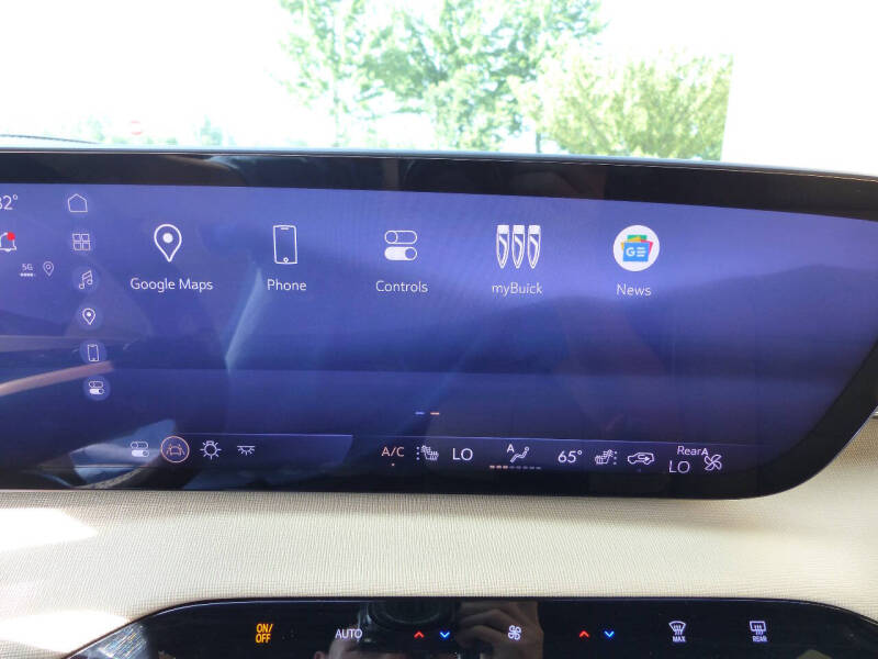 2025 Buick Enclave Preferred