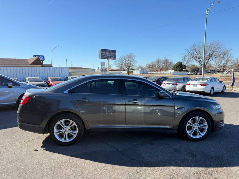 2015 Ford Taurus SEL