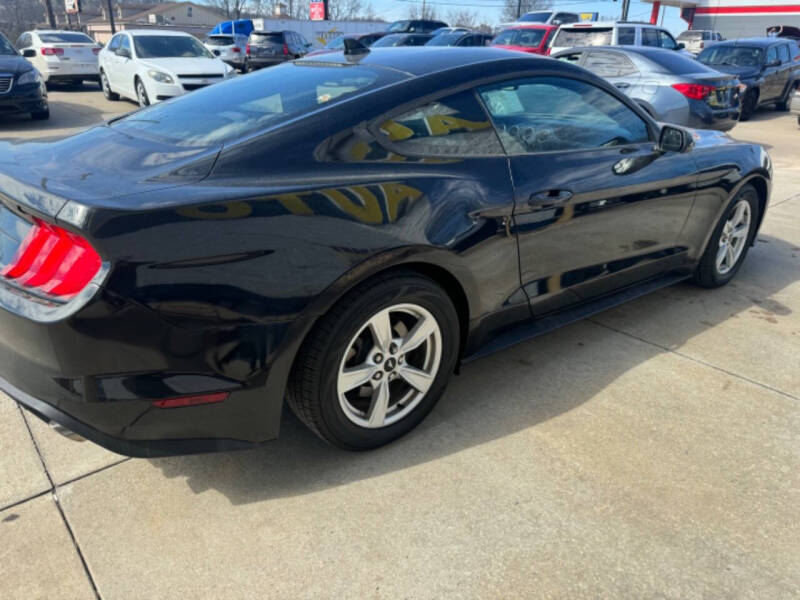 2020 Ford Mustang EcoBoost