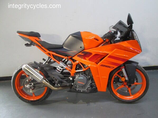 2024 KTM RC390 ABS
