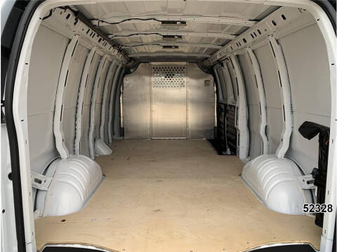 2025 Chevrolet Express 2500
