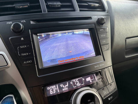 2012 Toyota Prius v Three