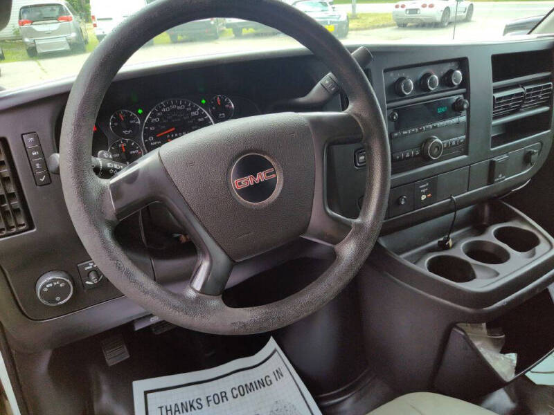 2016 GMC Savana 3500