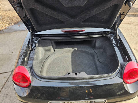 2005 Ford Thunderbird Deluxe