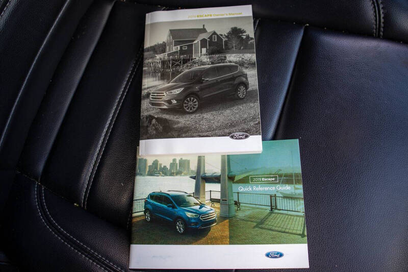 2019 Ford Escape SEL