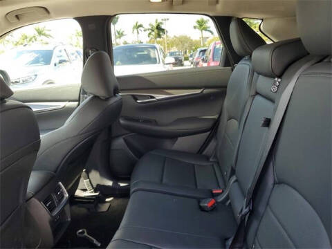 2025 Infiniti QX50 Luxe