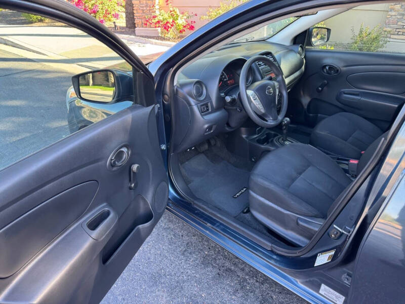 2017 Nissan Versa 1.6 S Plus