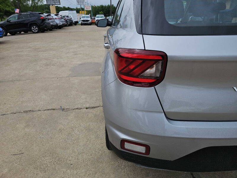 2025 Hyundai Venue SE