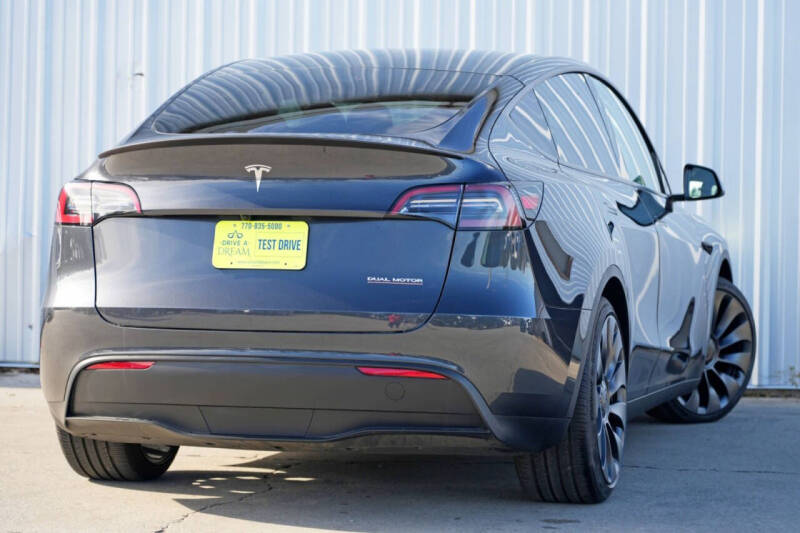 2024 Tesla Model Y Performance