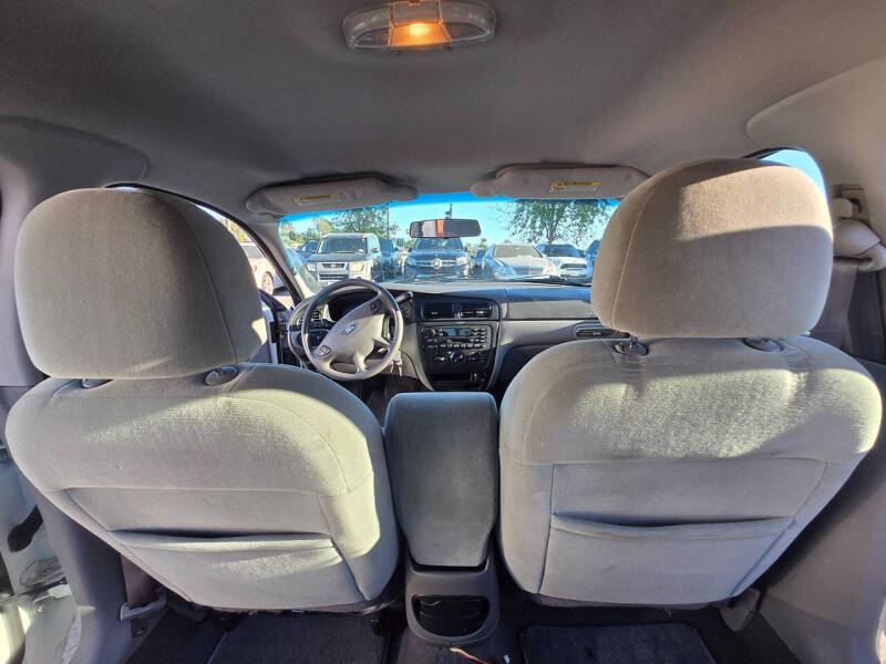 2000 Ford Taurus SES