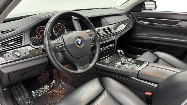 2011 BMW 7 Series 750i