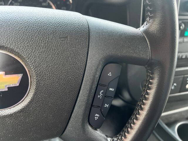 2021 Chevrolet Express 2500