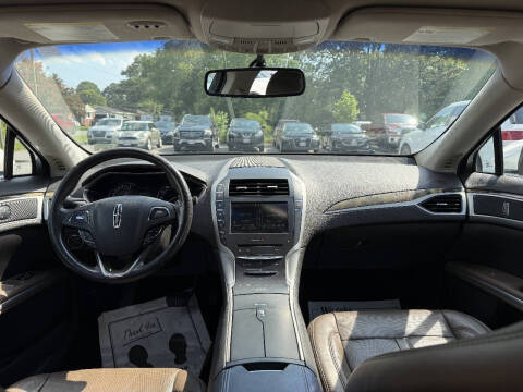 2014 Lincoln MKZ
