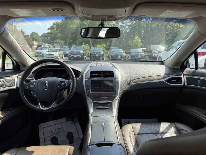 2014 Lincoln MKZ