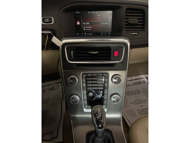 2015 Volvo S60 T5 Drive-E Premier