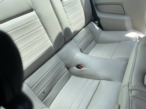 2010 Ford Mustang V6 Premium