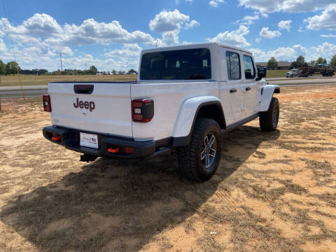 2025 Jeep Gladiator Mojave X