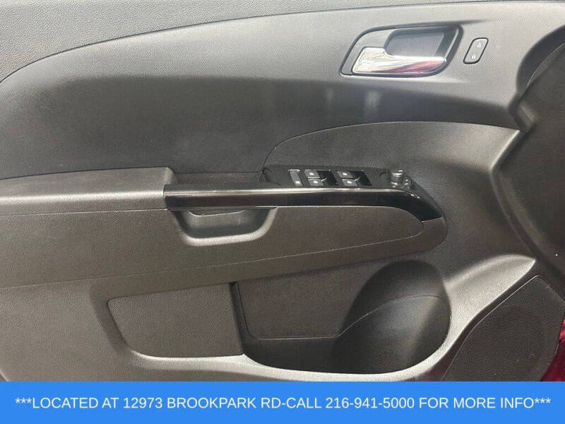 2019 Chevrolet Sonic LT Auto